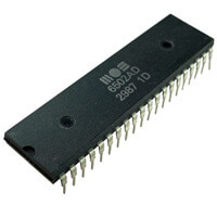 6502AD MOS 6502AD Commodore Amiga DIP40 MOS USED