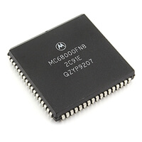 MC68000FN8 32-Bit 8MHz Microprocessor SMD-PLCC68 MOTOROLA