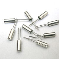 C002RX-32.768KHz Quartz 32.768KHz RADIAL EPSON